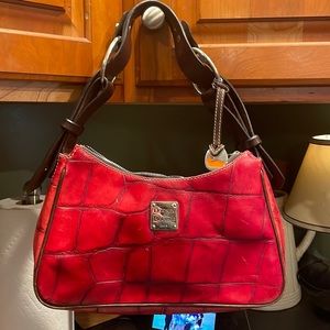 Dooney and Bourke 1975 Handbag used like new